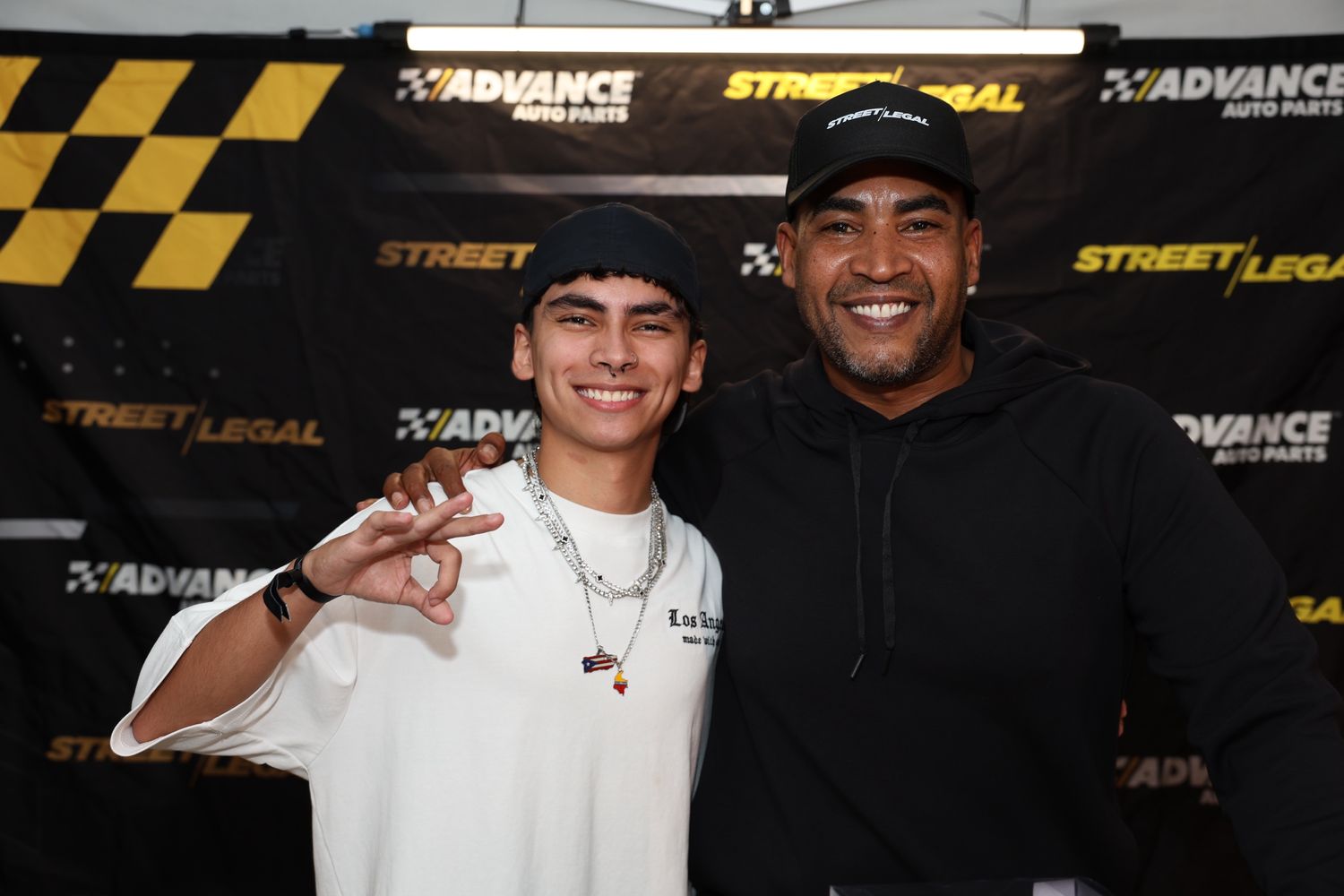 Don Omar · with a fan